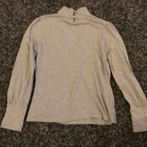 Levi’s long sleeve high neck t shirt. EUC! - Picture 6 of 6